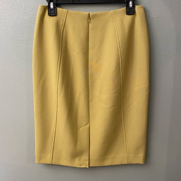 Solid Pencil Skirt - Picture 2 of 2